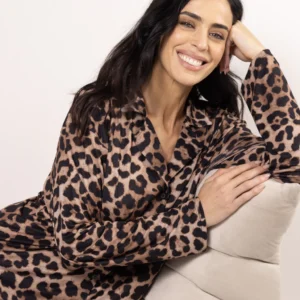 Pijama Casaca Abotonada y Pantalón Animal Print ANDRESSA